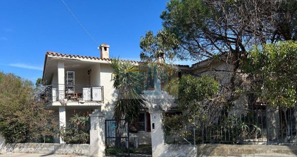 casa indipendente in vendita a Posada in zona San Giovanni di Posada