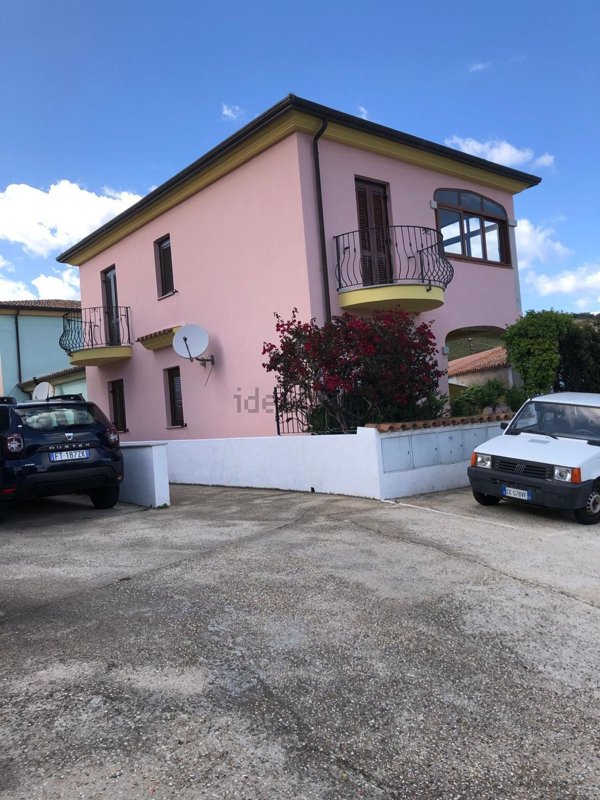 quadrivano in vendita a Posada