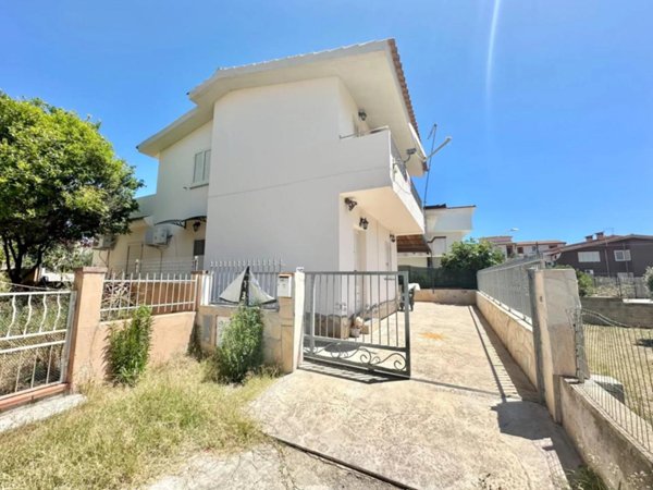 appartamento in vendita a Posada