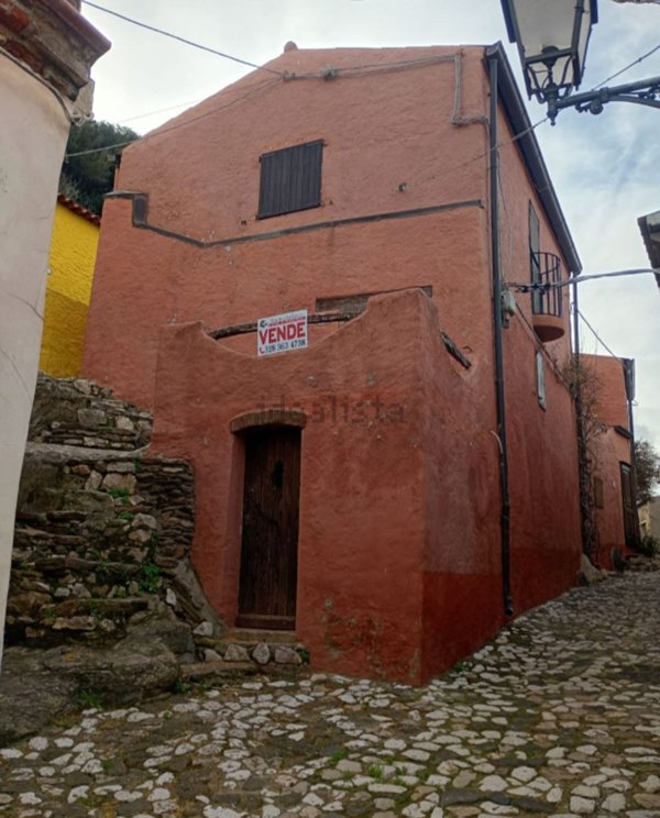 appartamento in vendita a Posada in zona San Giovanni di Posada