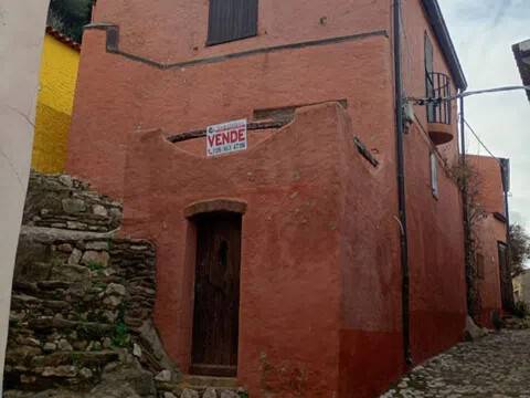 appartamento in vendita a Posada in zona San Giovanni di Posada