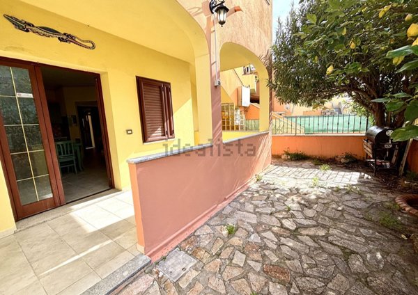 appartamento in vendita a Posada in zona San Giovanni di Posada