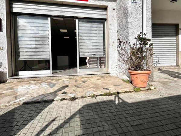 negozio in vendita a Posada in zona Sas Murtas