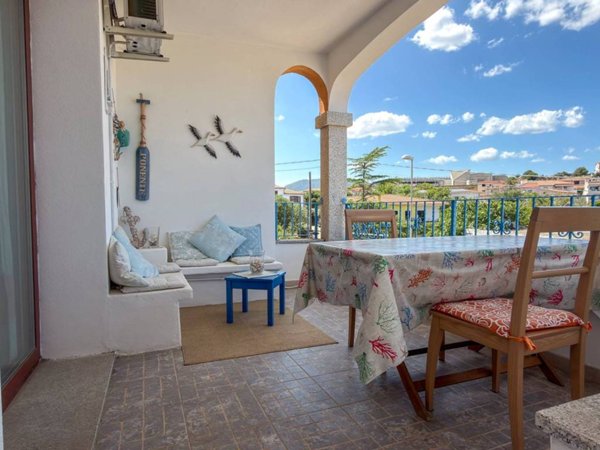 casa indipendente in vendita a Posada in zona San Giovanni di Posada