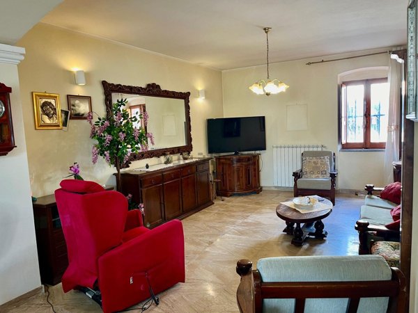 casa indipendente in vendita a Sindia