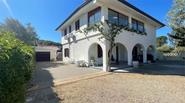 casa indipendente in vendita a Siniscola