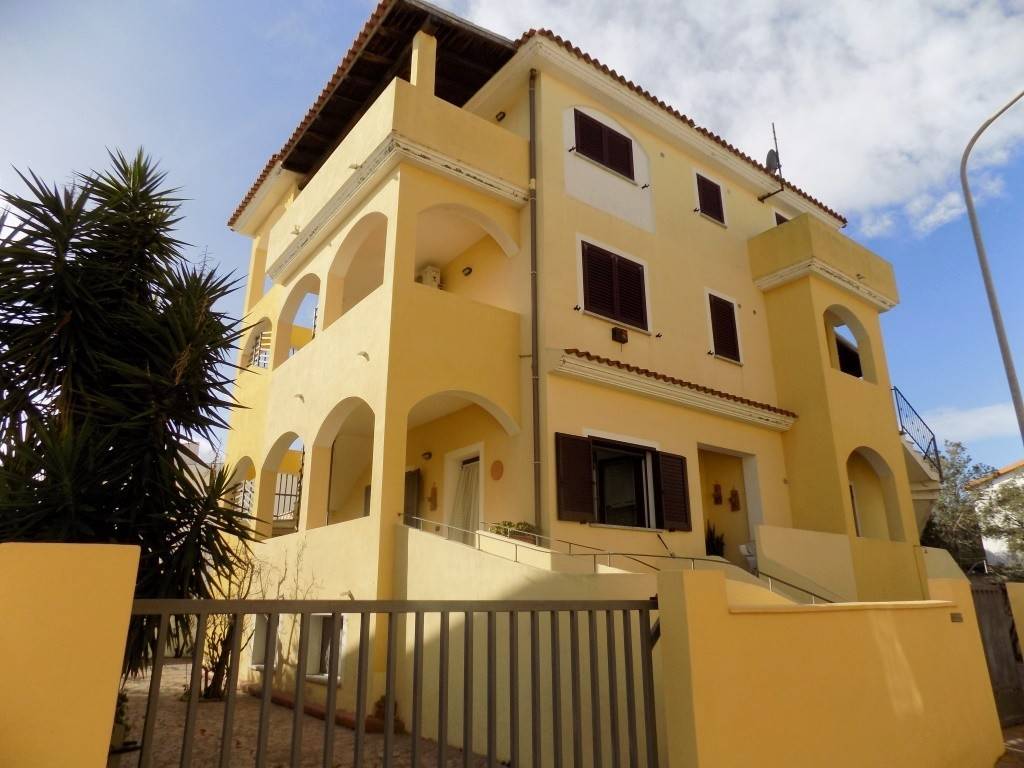 appartamento in vendita a Siniscola in zona La Caletta