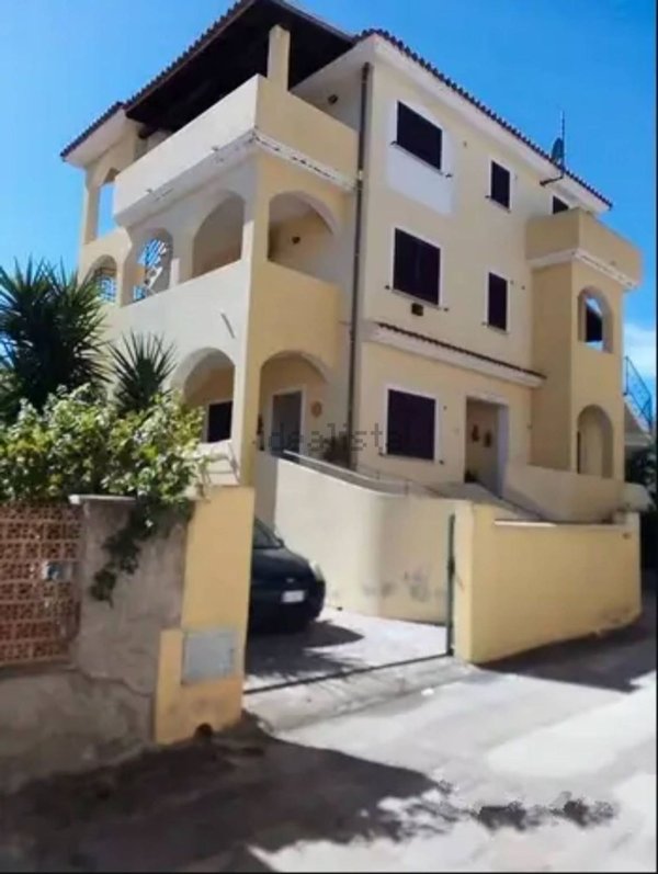 appartamento in vendita a Siniscola in zona La Caletta