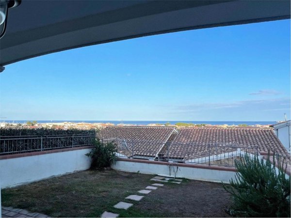appartamento in vendita a Siniscola in zona La Caletta