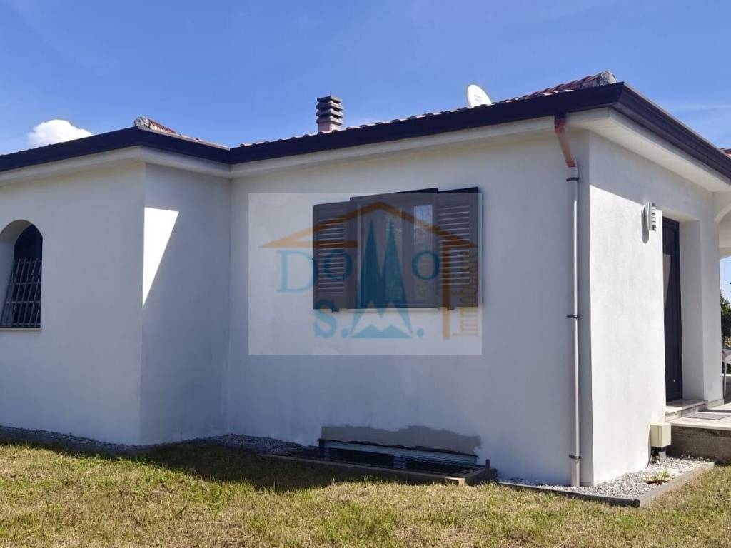 casa indipendente in vendita a Siniscola