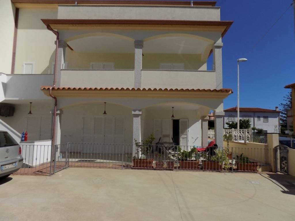 appartamento in vendita a Siniscola in zona La Caletta