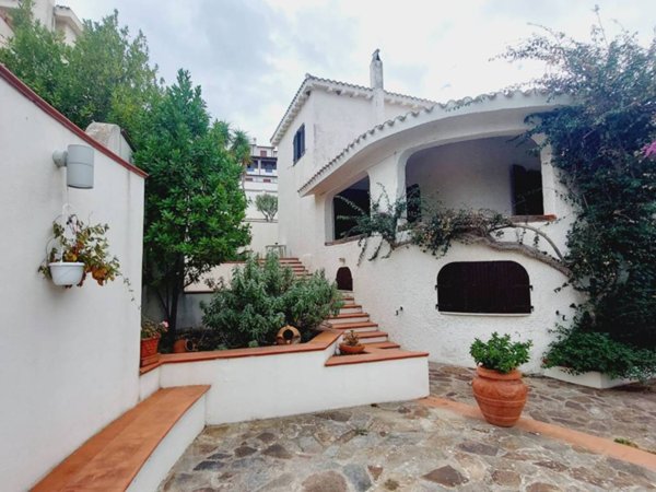 casa indipendente in vendita a Siniscola