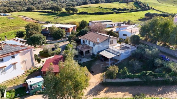 casa indipendente in vendita a Siniscola