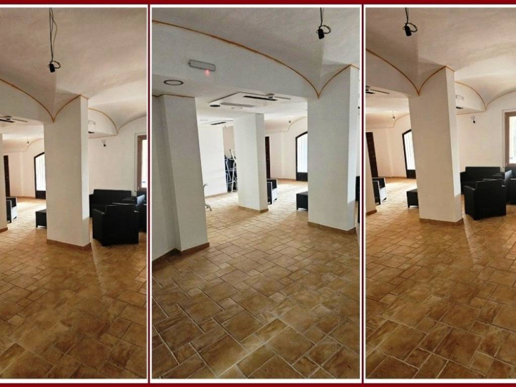 intera palazzina in vendita a Siniscola in zona Capo Comino