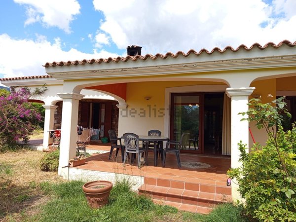 casa indipendente in vendita a Siniscola in zona La Caletta