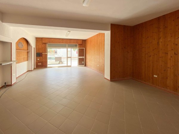 negozio in vendita a Siniscola