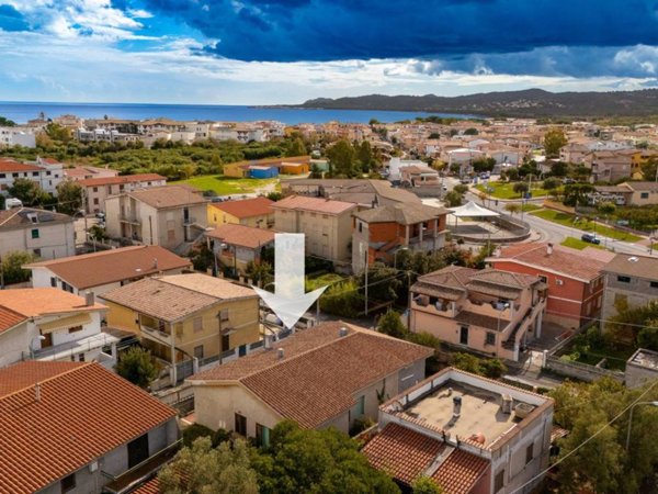 casa indipendente in vendita a Siniscola in zona La Caletta