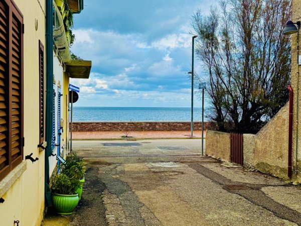appartamento in vendita a Siniscola in zona Santa Lucia