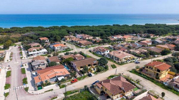 casa indipendente in vendita a Siniscola