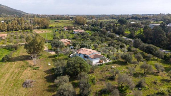 casa indipendente in vendita a Siniscola in zona La Caletta