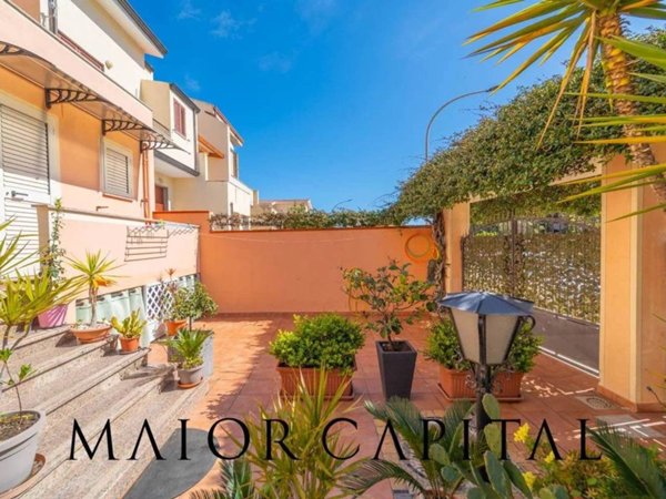 casa indipendente in vendita a Siniscola in zona La Caletta