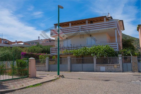 casa indipendente in vendita a Siniscola in zona La Caletta