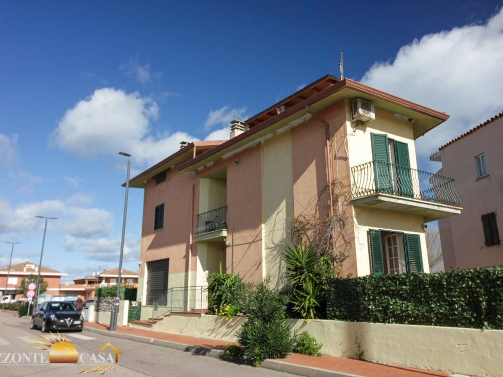 casa indipendente in vendita a Siniscola in zona La Caletta