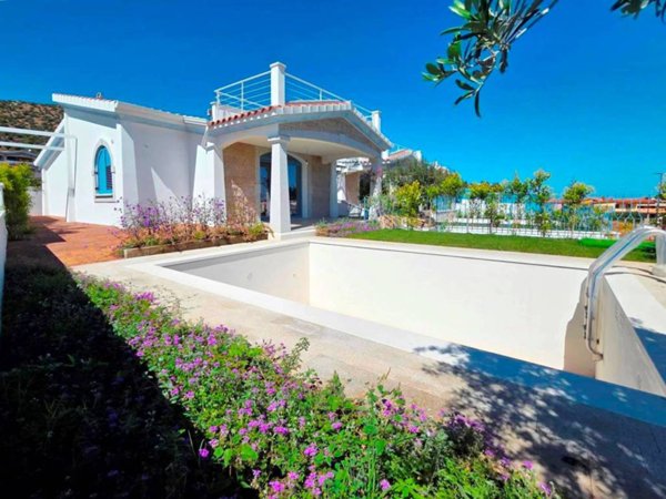 casa indipendente in vendita a Siniscola in zona La Caletta