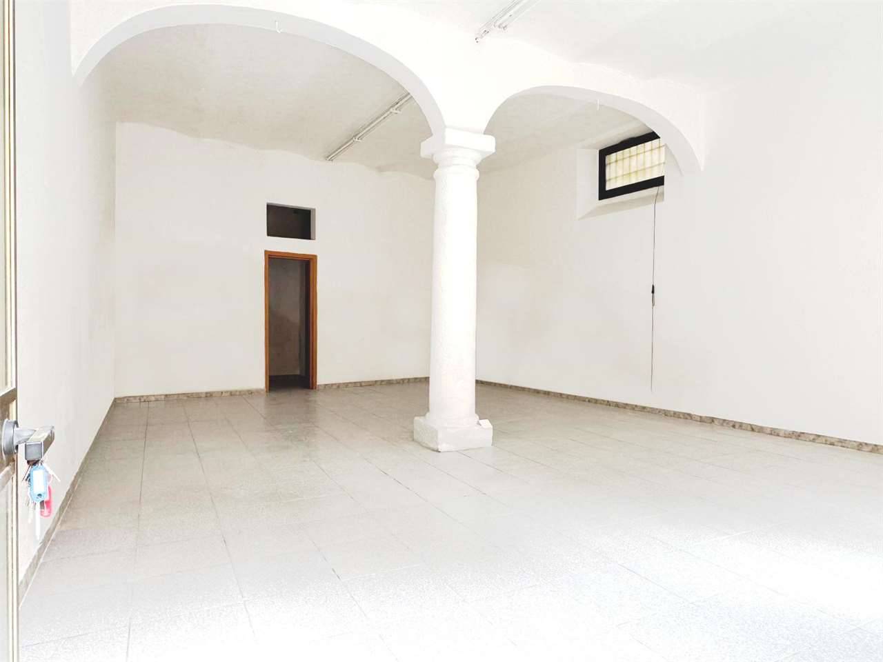 locale commerciale in vendita a Siniscola