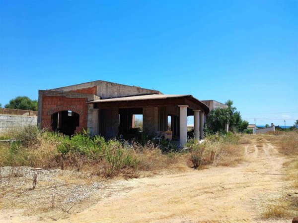 casa indipendente in vendita a Tertenia