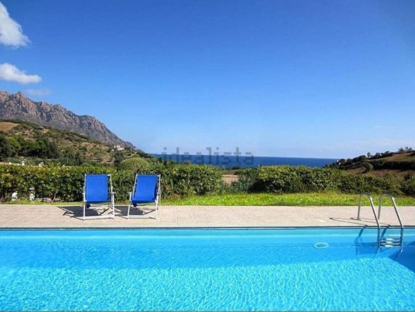 casa indipendente in vendita a Tertenia