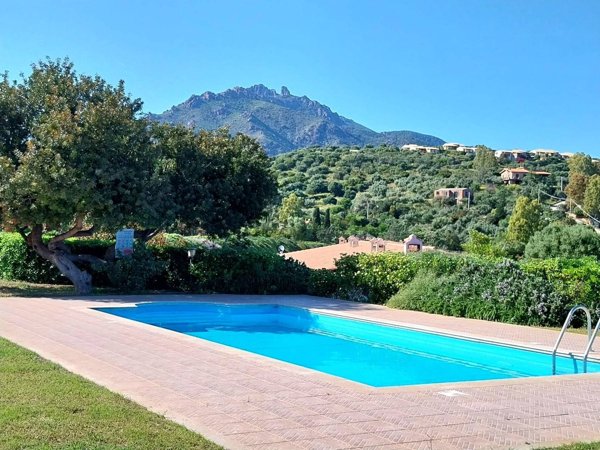 casa indipendente in vendita a Tertenia