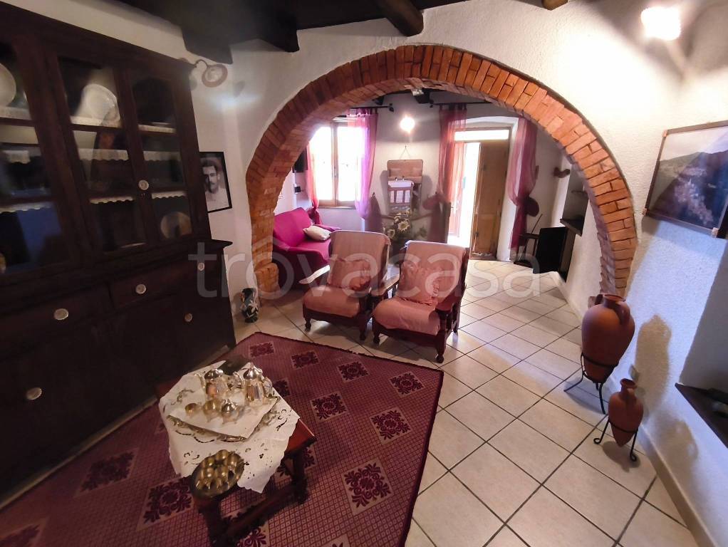 appartamento in vendita a Tonara