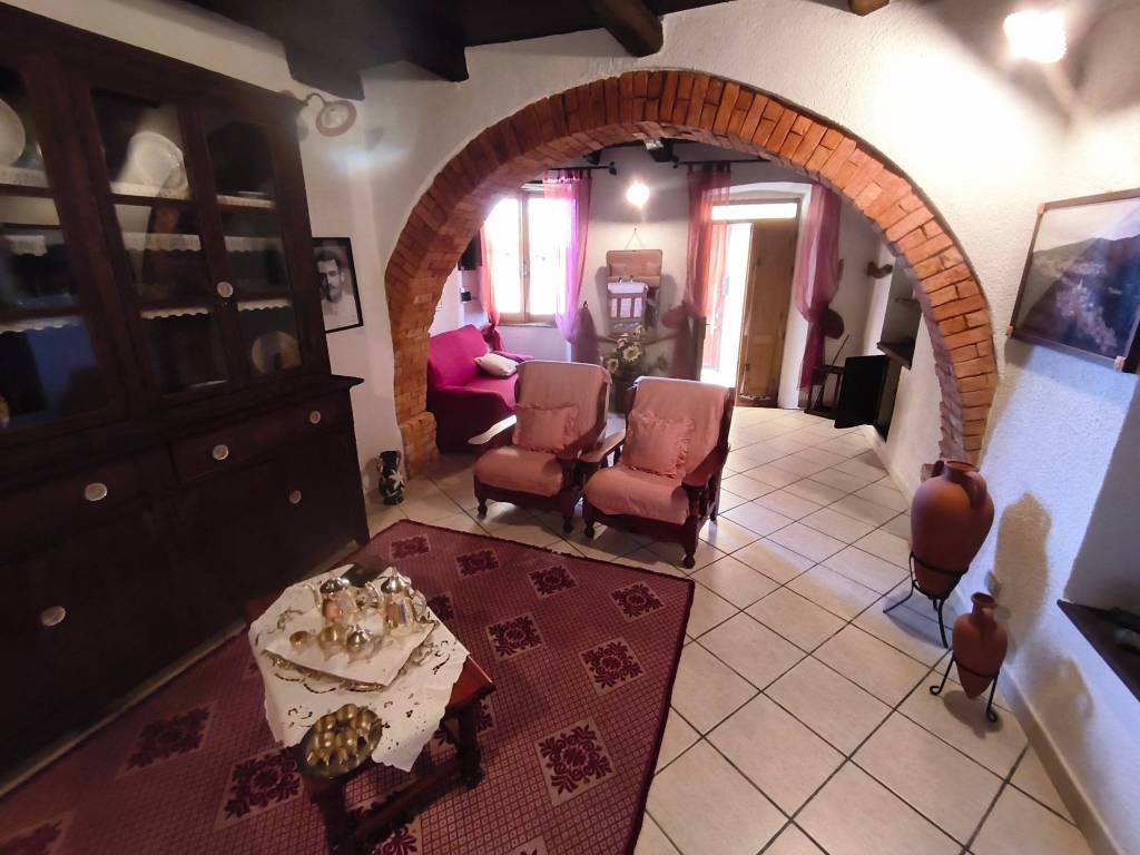 appartamento in vendita a Tonara