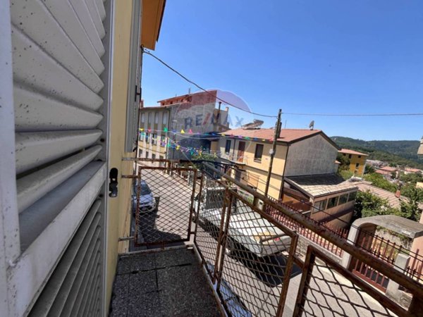 casa indipendente in vendita a Tonara