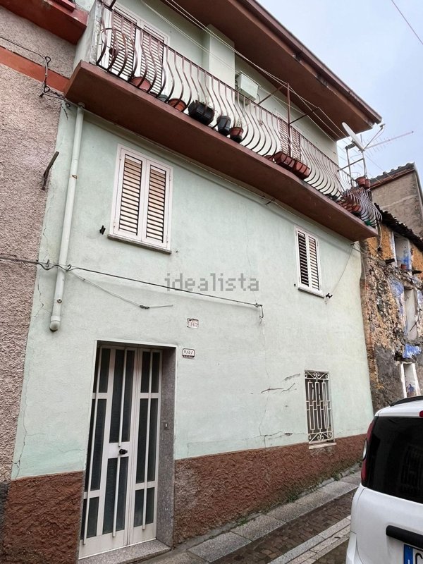 casa indipendente in vendita a Tonara