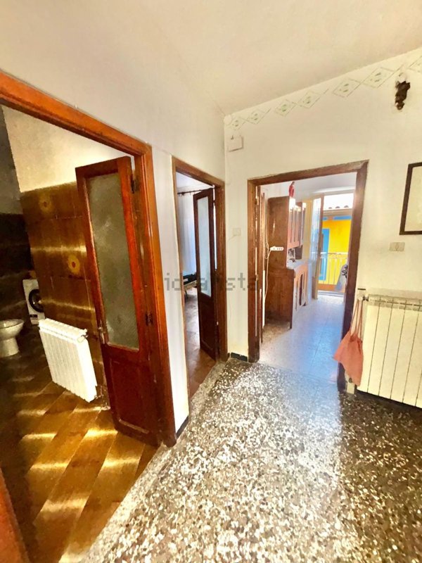 casa indipendente in vendita a Tonara in zona Arasulè