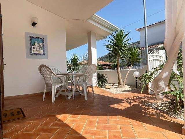 casa indipendente in vendita a Torpè