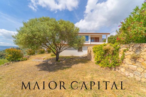casa indipendente in vendita a Torpè in zona Brunella