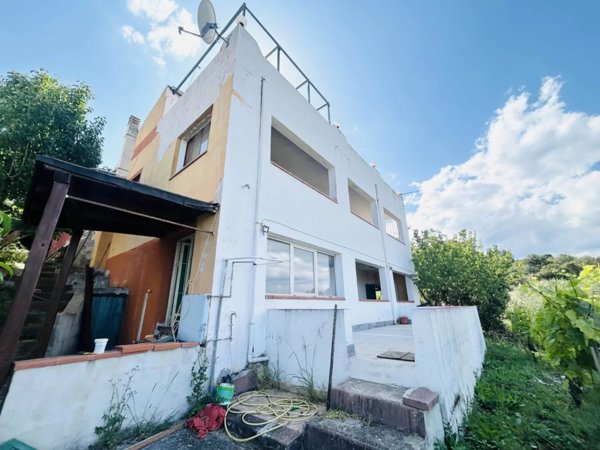 casa indipendente in vendita a Torpè in zona Brunella