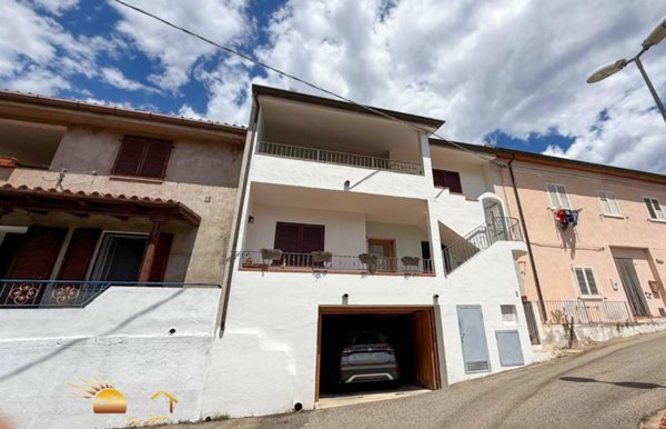 appartamento in vendita a Torpè in zona Brunella