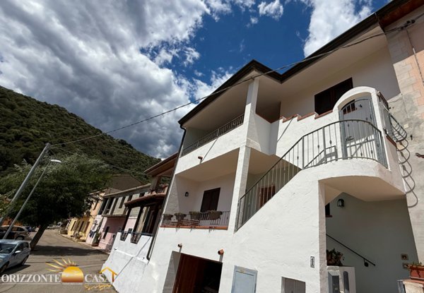 appartamento in vendita a Torpè in zona Brunella