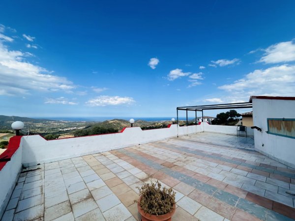 casa indipendente in vendita a Torpè in zona Brunella