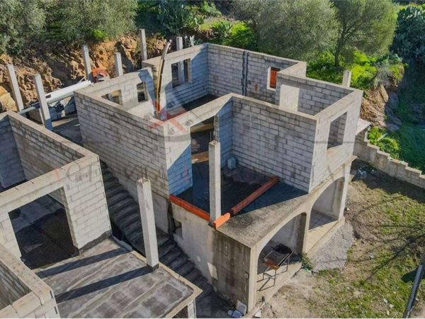 casa indipendente in vendita a Torpè in zona Talavà