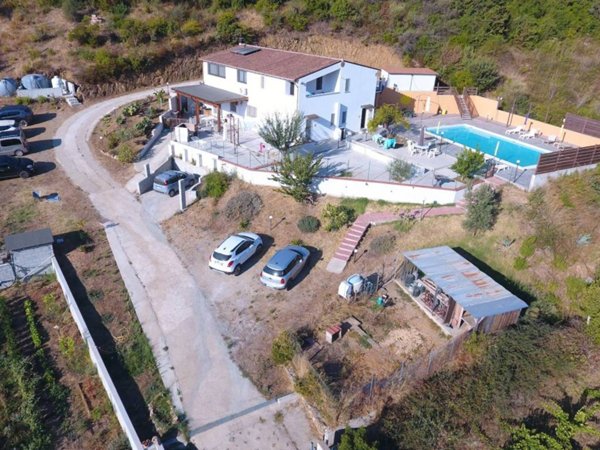 casa indipendente in vendita a Torpè in zona Concas