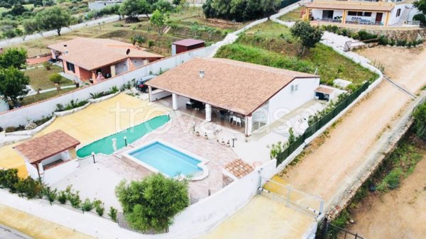 casa indipendente in vendita a Torpè