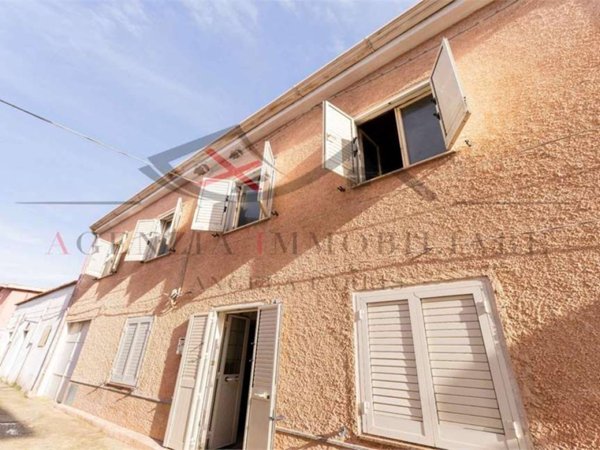 casa indipendente in vendita a Torpè