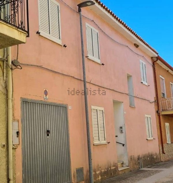 casa indipendente in vendita a Torpè