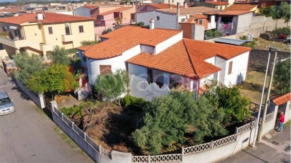 casa indipendente in vendita a Torpè