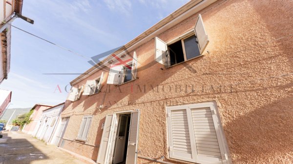 casa indipendente in vendita a Torpè